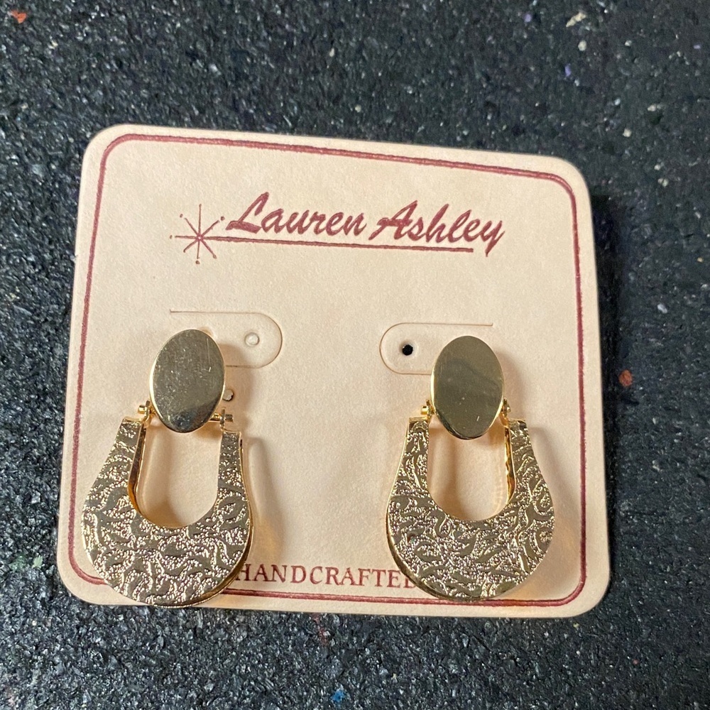 Laura Ashley hand crafted 90s Gold Earrings